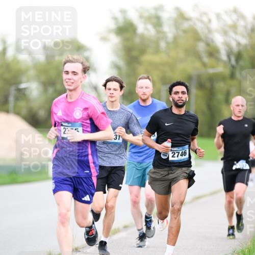 07.04.2024 - 43. Internationalen Wilhelmsburger Insellauf Dr. Thomas Lammeyer http://msf.ph/oto/6038316 07.04.2024 10:26:45 Laufen 31, 2746 meine-sportfotos.de