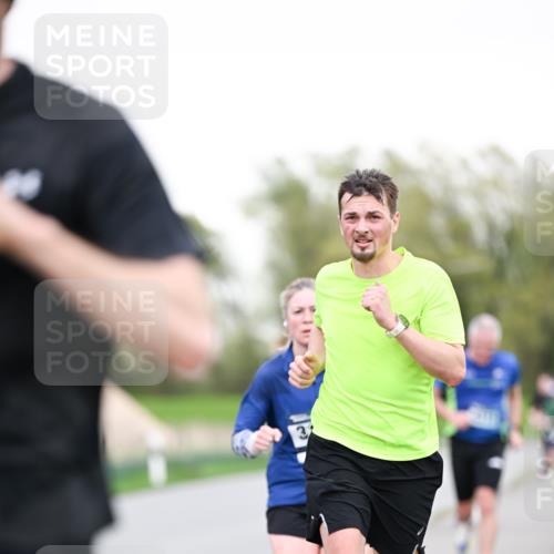 07.04.2024 - 43. Internationalen Wilhelmsburger Insellauf Dr. Thomas Lammeyer http://msf.ph/oto/6038522 07.04.2024 10:27:47 Laufen  meine-sportfotos.de