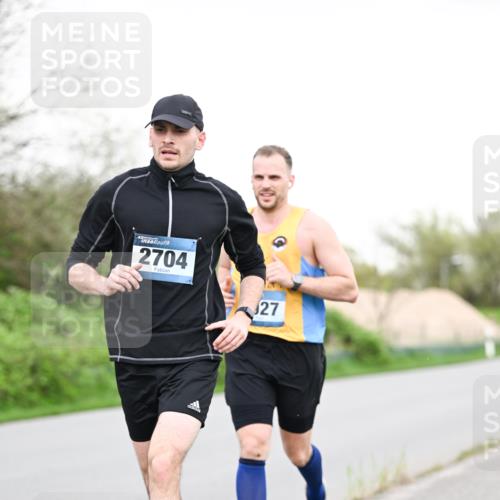 07.04.2024 - 43. Internationalen Wilhelmsburger Insellauf Dr. Thomas Lammeyer http://msf.ph/oto/6038567 07.04.2024 10:27:57 Laufen 2704, 27 meine-sportfotos.de