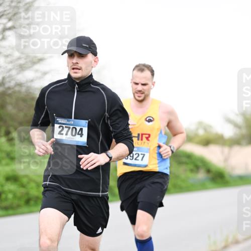 07.04.2024 - 43. Internationalen Wilhelmsburger Insellauf Dr. Thomas Lammeyer http://msf.ph/oto/6038569 07.04.2024 10:27:57 Laufen 2704, 927 meine-sportfotos.de