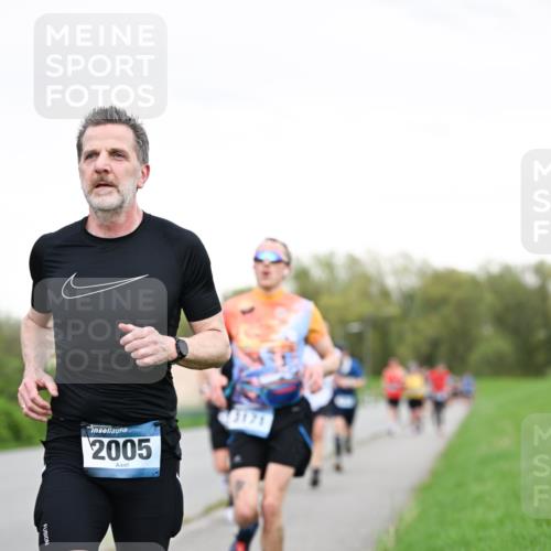 07.04.2024 - 43. Internationalen Wilhelmsburger Insellauf Dr. Thomas Lammeyer http://msf.ph/oto/6038585 07.04.2024 10:28:06 Laufen 2005 meine-sportfotos.de
