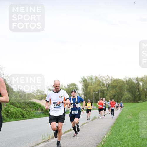 07.04.2024 - 43. Internationalen Wilhelmsburger Insellauf Dr. Thomas Lammeyer http://msf.ph/oto/6038602 07.04.2024 10:28:09 Laufen 2150, 3608 meine-sportfotos.de