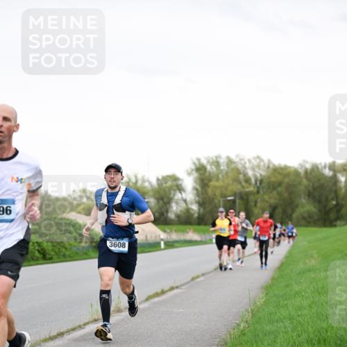 07.04.2024 - 43. Internationalen Wilhelmsburger Insellauf Dr. Thomas Lammeyer http://msf.ph/oto/6038604 07.04.2024 10:28:11 Laufen 96, 3608 meine-sportfotos.de
