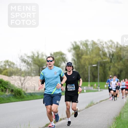 07.04.2024 - 43. Internationalen Wilhelmsburger Insellauf Dr. Thomas Lammeyer http://msf.ph/oto/6038632 07.04.2024 10:28:23 Laufen 3776, 3776 meine-sportfotos.de