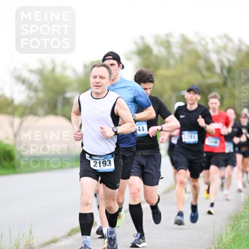 07.04.2024 - 43. Internationalen Wilhelmsburger Insellauf Dr. Thomas Lammeyer http://msf.ph/oto/6038651 07.04.2024 10:28:33 Laufen 2193, 41 meine-sportfotos.de