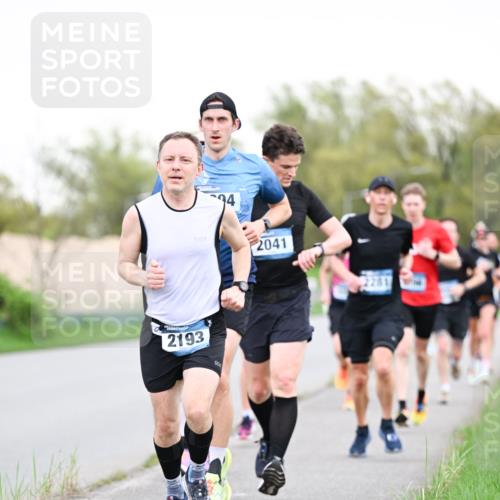 07.04.2024 - 43. Internationalen Wilhelmsburger Insellauf Dr. Thomas Lammeyer http://msf.ph/oto/6038653 07.04.2024 10:28:34 Laufen 34, 2041, 2193 meine-sportfotos.de