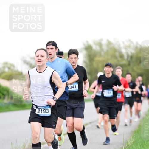 07.04.2024 - 43. Internationalen Wilhelmsburger Insellauf Dr. Thomas Lammeyer http://msf.ph/oto/6038657 07.04.2024 10:28:34 Laufen 2193, 2041 meine-sportfotos.de