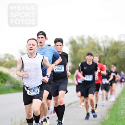 07.04.2024 - 43. Internationalen Wilhelmsburger Insellauf Dr. Thomas Lammeyer http://msf.ph/oto/6038658 07.04.2024 10:28:34 Laufen 2041, 2193 meine-sportfotos.de