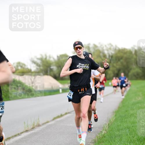 07.04.2024 - 43. Internationalen Wilhelmsburger Insellauf Dr. Thomas Lammeyer http://msf.ph/oto/6038694 07.04.2024 10:28:41 Laufen 720, 37, 23 meine-sportfotos.de