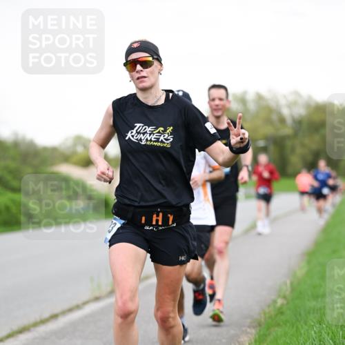 07.04.2024 - 43. Internationalen Wilhelmsburger Insellauf Dr. Thomas Lammeyer http://msf.ph/oto/6038701 07.04.2024 10:28:42 Laufen  meine-sportfotos.de