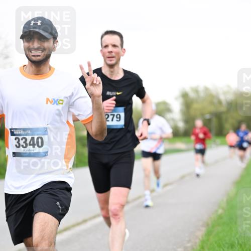 07.04.2024 - 43. Internationalen Wilhelmsburger Insellauf Dr. Thomas Lammeyer http://msf.ph/oto/6038706 07.04.2024 10:28:43 Laufen 3340, 279 meine-sportfotos.de