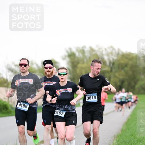 07.04.2024 - 43. Internationalen Wilhelmsburger Insellauf Dr. Thomas Lammeyer http://msf.ph/oto/6038751 07.04.2024 10:28:59 Laufen 4186, 2102, 3619 meine-sportfotos.de