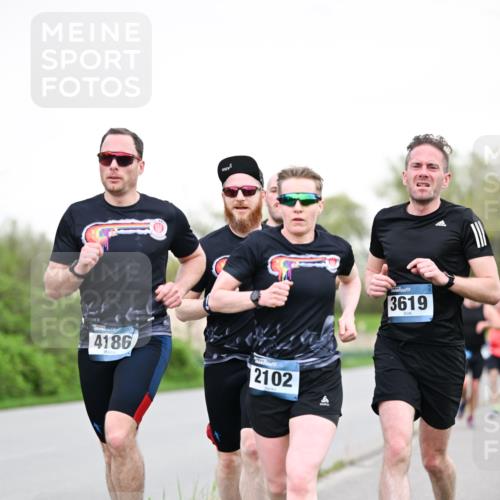 07.04.2024 - 43. Internationalen Wilhelmsburger Insellauf Dr. Thomas Lammeyer http://msf.ph/oto/6038757 07.04.2024 10:29:00 Laufen 4186, 2102, 3619 meine-sportfotos.de
