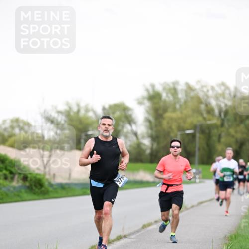 07.04.2024 - 43. Internationalen Wilhelmsburger Insellauf Dr. Thomas Lammeyer http://msf.ph/oto/6038768 07.04.2024 10:29:04 Laufen 379, 0 meine-sportfotos.de