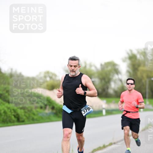 07.04.2024 - 43. Internationalen Wilhelmsburger Insellauf Dr. Thomas Lammeyer http://msf.ph/oto/6038776 07.04.2024 10:29:05 Laufen 379 meine-sportfotos.de