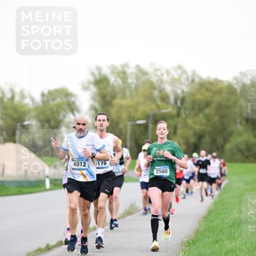 07.04.2024 - 43. Internationalen Wilhelmsburger Insellauf Dr. Thomas Lammeyer http://msf.ph/oto/6038808 07.04.2024 10:29:13 Laufen 4012, 176, 175, 2560 meine-sportfotos.de