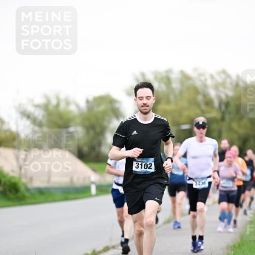 07.04.2024 - 43. Internationalen Wilhelmsburger Insellauf Dr. Thomas Lammeyer http://msf.ph/oto/6038869 07.04.2024 10:29:25 Laufen 3102, 2436 meine-sportfotos.de