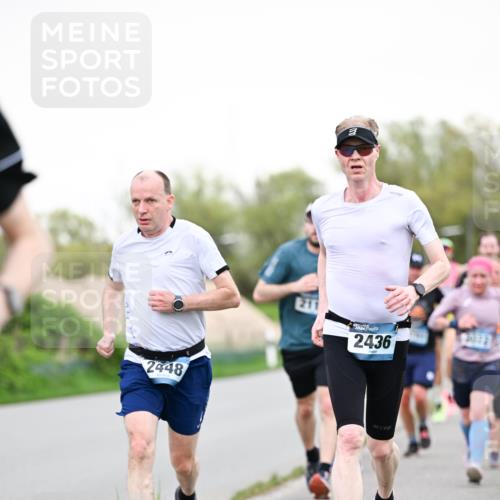 07.04.2024 - 43. Internationalen Wilhelmsburger Insellauf Dr. Thomas Lammeyer http://msf.ph/oto/6038880 07.04.2024 10:29:27 Laufen 2448, 2436 meine-sportfotos.de