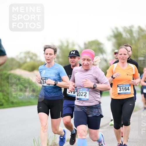 07.04.2024 - 43. Internationalen Wilhelmsburger Insellauf Dr. Thomas Lammeyer http://msf.ph/oto/6038893 07.04.2024 10:29:30 Laufen 24, 5792022, 3164 meine-sportfotos.de