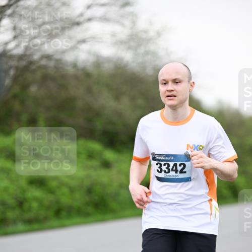 07.04.2024 - 43. Internationalen Wilhelmsburger Insellauf Dr. Thomas Lammeyer http://msf.ph/oto/6038968 07.04.2024 10:29:47 Laufen 3342 meine-sportfotos.de