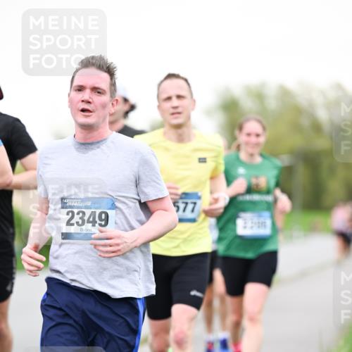 07.04.2024 - 43. Internationalen Wilhelmsburger Insellauf Dr. Thomas Lammeyer http://msf.ph/oto/6039010 07.04.2024 10:29:58 Laufen 2349, 577 meine-sportfotos.de