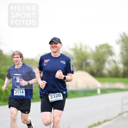 07.04.2024 - 43. Internationalen Wilhelmsburger Insellauf Dr. Thomas Lammeyer http://msf.ph/oto/6039030 07.04.2024 10:30:03 Laufen 2114, 2320 meine-sportfotos.de