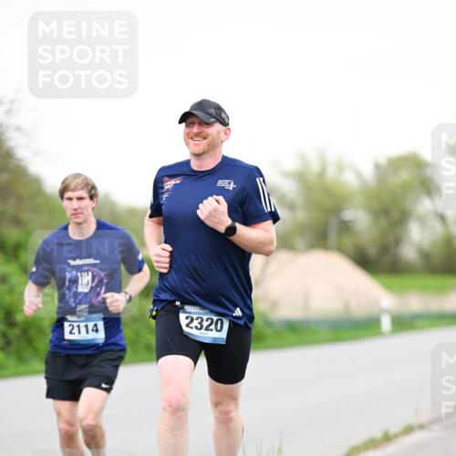 07.04.2024 - 43. Internationalen Wilhelmsburger Insellauf Dr. Thomas Lammeyer http://msf.ph/oto/6039031 07.04.2024 10:30:03 Laufen 2114, 2320 meine-sportfotos.de