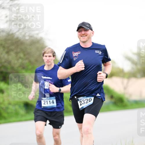 07.04.2024 - 43. Internationalen Wilhelmsburger Insellauf Dr. Thomas Lammeyer http://msf.ph/oto/6039034 07.04.2024 10:30:04 Laufen 2114, 232 meine-sportfotos.de