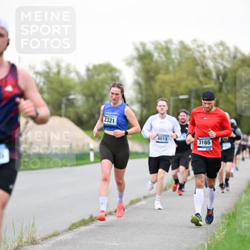 07.04.2024 - 43. Internationalen Wilhelmsburger Insellauf Dr. Thomas Lammeyer http://msf.ph/oto/6039084 07.04.2024 10:30:20 Laufen 6, 2321, 4015, 3165, 3165 meine-sportfotos.de
