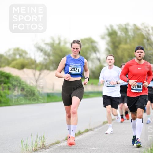 07.04.2024 - 43. Internationalen Wilhelmsburger Insellauf Dr. Thomas Lammeyer http://msf.ph/oto/6039089 07.04.2024 10:30:21 Laufen 2321, 40, 3165, 3165 meine-sportfotos.de