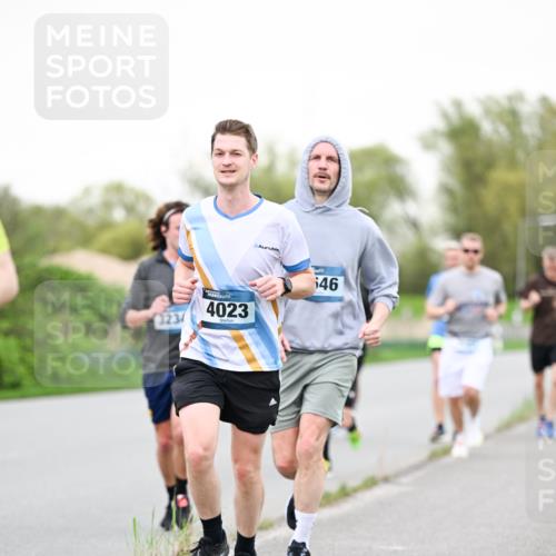 07.04.2024 - 43. Internationalen Wilhelmsburger Insellauf Dr. Thomas Lammeyer http://msf.ph/oto/6039136 07.04.2024 10:30:31 Laufen 4023, 46 meine-sportfotos.de