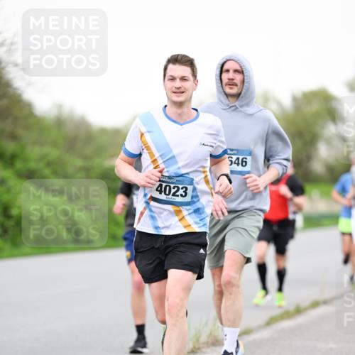 07.04.2024 - 43. Internationalen Wilhelmsburger Insellauf Dr. Thomas Lammeyer http://msf.ph/oto/6039140 07.04.2024 10:30:32 Laufen 4023, 646 meine-sportfotos.de