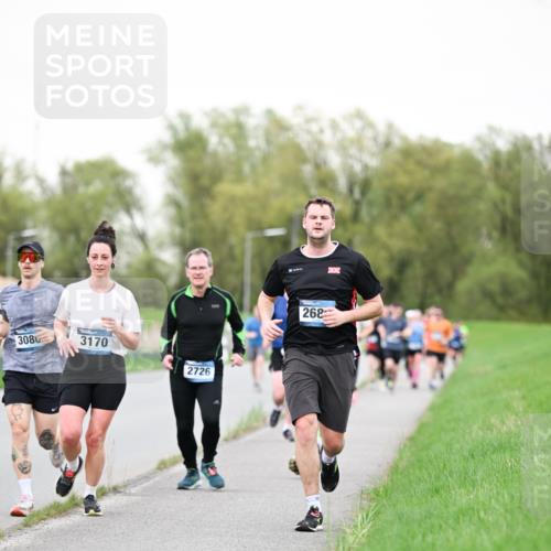 07.04.2024 - 43. Internationalen Wilhelmsburger Insellauf Dr. Thomas Lammeyer http://msf.ph/oto/6039203 07.04.2024 10:30:48 Laufen 3080, 3170, 2726, 268 meine-sportfotos.de