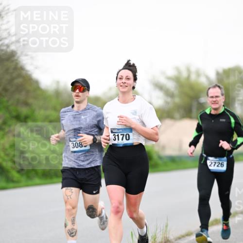 07.04.2024 - 43. Internationalen Wilhelmsburger Insellauf Dr. Thomas Lammeyer http://msf.ph/oto/6039218 07.04.2024 10:30:50 Laufen 308, 3170, 2726 meine-sportfotos.de