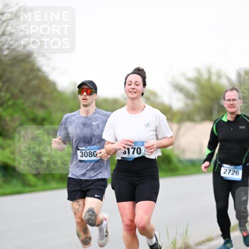 07.04.2024 - 43. Internationalen Wilhelmsburger Insellauf Dr. Thomas Lammeyer http://msf.ph/oto/6039219 07.04.2024 10:30:50 Laufen 308, 170, 2726 meine-sportfotos.de