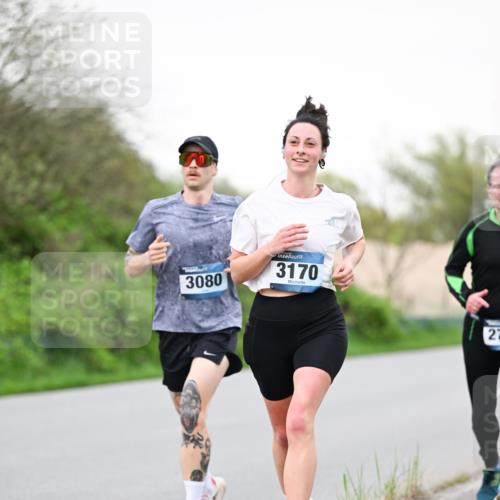 07.04.2024 - 43. Internationalen Wilhelmsburger Insellauf Dr. Thomas Lammeyer http://msf.ph/oto/6039220 07.04.2024 10:30:50 Laufen 3080, 3170, 27 meine-sportfotos.de