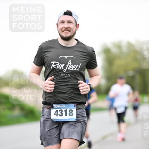 07.04.2024 - 43. Internationalen Wilhelmsburger Insellauf Dr. Thomas Lammeyer http://msf.ph/oto/6039232 07.04.2024 10:30:53 Laufen 2014, 43, 4318 meine-sportfotos.de