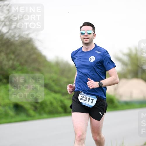 07.04.2024 - 43. Internationalen Wilhelmsburger Insellauf Dr. Thomas Lammeyer http://msf.ph/oto/6039242 07.04.2024 10:30:55 Laufen 2311 meine-sportfotos.de