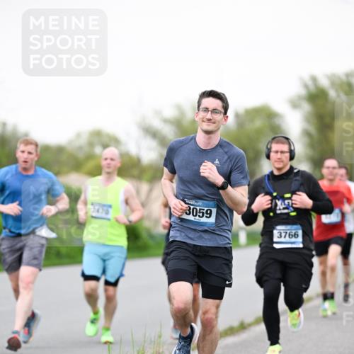 07.04.2024 - 43. Internationalen Wilhelmsburger Insellauf Dr. Thomas Lammeyer http://msf.ph/oto/6039280 07.04.2024 10:31:02 Laufen 3470, 3059, 3766 meine-sportfotos.de