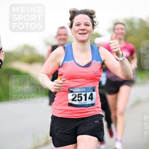 07.04.2024 - 43. Internationalen Wilhelmsburger Insellauf Dr. Thomas Lammeyer http://msf.ph/oto/6039313 07.04.2024 10:31:09 Laufen 43, 2514 meine-sportfotos.de