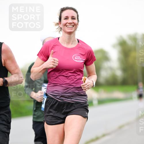 07.04.2024 - 43. Internationalen Wilhelmsburger Insellauf Dr. Thomas Lammeyer http://msf.ph/oto/6039321 07.04.2024 10:31:10 Laufen  meine-sportfotos.de