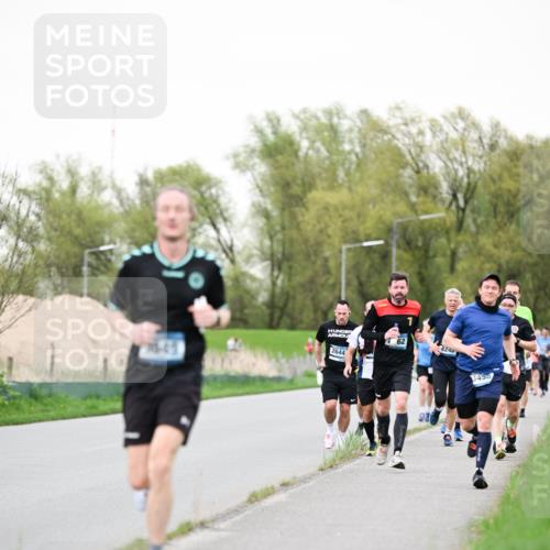 07.04.2024 - 43. Internationalen Wilhelmsburger Insellauf Dr. Thomas Lammeyer http://msf.ph/oto/6039342 07.04.2024 10:31:19 Laufen  meine-sportfotos.de