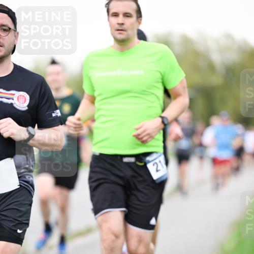 07.04.2024 - 43. Internationalen Wilhelmsburger Insellauf Dr. Thomas Lammeyer http://msf.ph/oto/6039384 07.04.2024 10:31:27 Laufen 1910, 21 meine-sportfotos.de