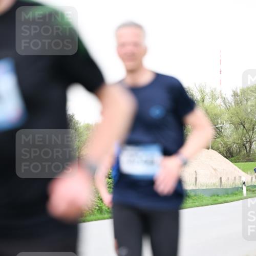 07.04.2024 - 43. Internationalen Wilhelmsburger Insellauf Dr. Thomas Lammeyer http://msf.ph/oto/6039387 07.04.2024 10:31:30 Laufen  meine-sportfotos.de