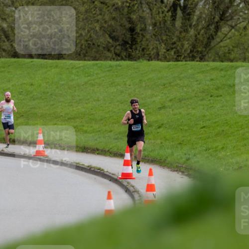 07.04.2024 - 43. Internationalen Wilhelmsburger Insellauf Michael Strokosch http://msf.ph/oto/6040900 07.04.2024 10:19:58 Laufen 3238, 4362 meine-sportfotos.de