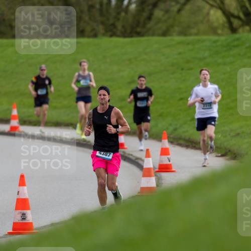 07.04.2024 - 43. Internationalen Wilhelmsburger Insellauf Michael Strokosch http://msf.ph/oto/6040937 07.04.2024 10:20:21 Laufen 4387, 2313 meine-sportfotos.de