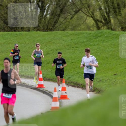 07.04.2024 - 43. Internationalen Wilhelmsburger Insellauf Michael Strokosch http://msf.ph/oto/6040942 07.04.2024 10:20:22 Laufen 14337, 4392, 2841, 209, 2315 meine-sportfotos.de