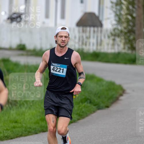 07.04.2024 - 43. Internationalen Wilhelmsburger Insellauf Michael Strokosch http://msf.ph/oto/6041034 07.04.2024 10:20:47 Laufen 2606, 4221 meine-sportfotos.de
