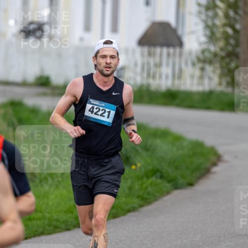 07.04.2024 - 43. Internationalen Wilhelmsburger Insellauf Michael Strokosch http://msf.ph/oto/6041036 07.04.2024 10:20:47 Laufen 606, 4221 meine-sportfotos.de