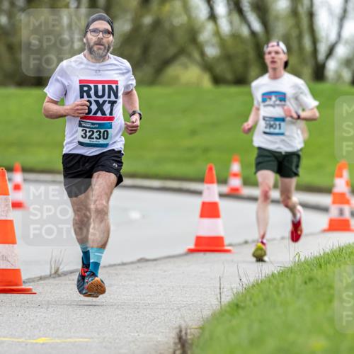 07.04.2024 - 43. Internationalen Wilhelmsburger Insellauf Michael Strokosch http://msf.ph/oto/6041044 07.04.2024 10:21:07 Laufen 3230, 3901 meine-sportfotos.de
